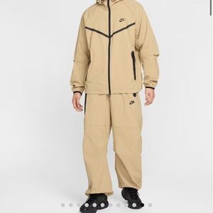 NWT Nike Pants Mens Large Oversized fit Straight Leg Stacked Length